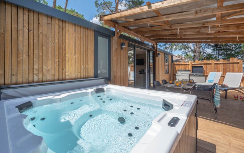 Les locations du camping Beau Rivage à Meze - Ciela Village