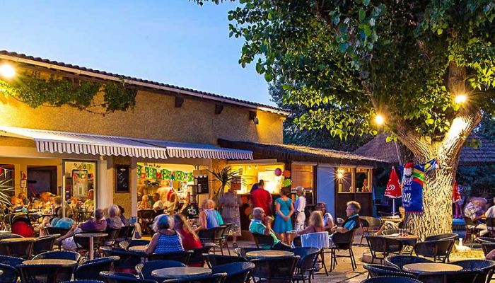 camping Beau Rivage Ciela Village Mèze bord de l'étang de Thau restaurant
