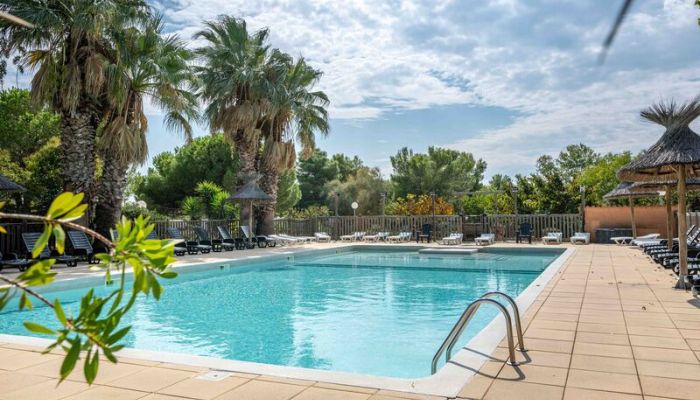 camping Beau Rivage Ciela Village Mèze bord de l'étang de Thau espace aquatique